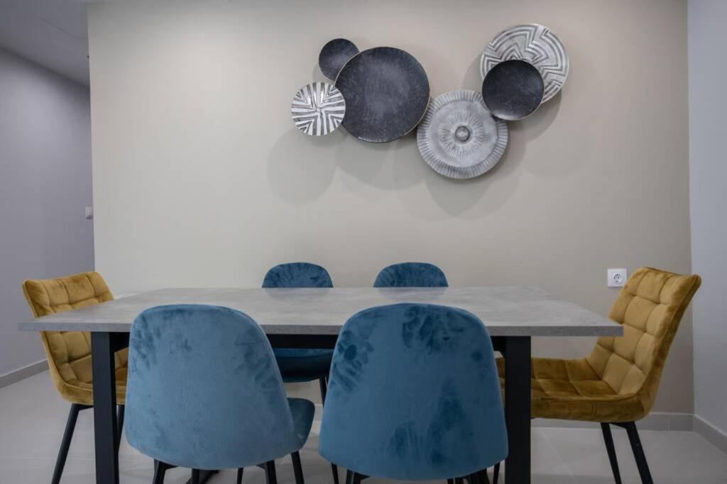 Mela Luxury Apartments Maroulás Dış mekan fotoğraf