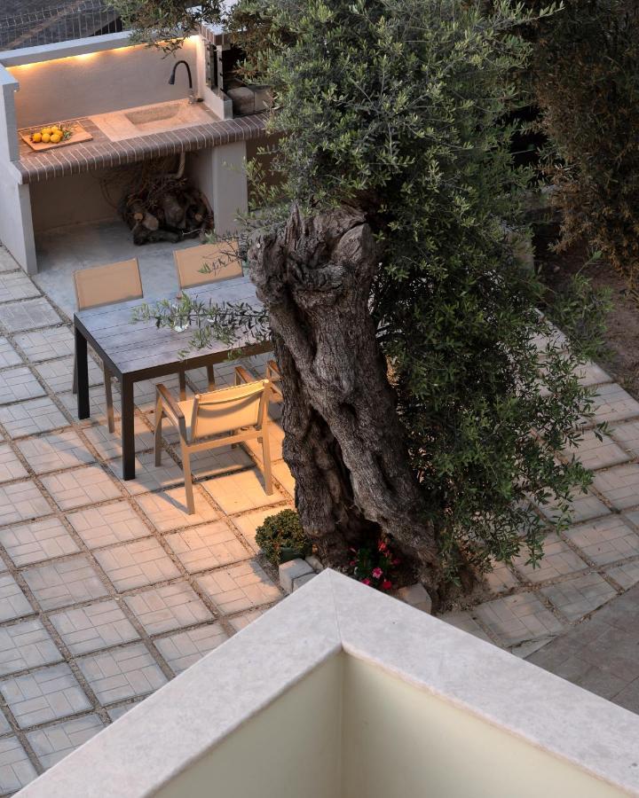 Mela Luxury Apartments Maroulás Dış mekan fotoğraf