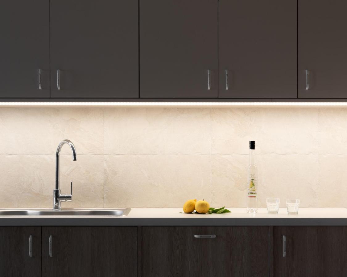 Mela Luxury Apartments Maroulás Dış mekan fotoğraf