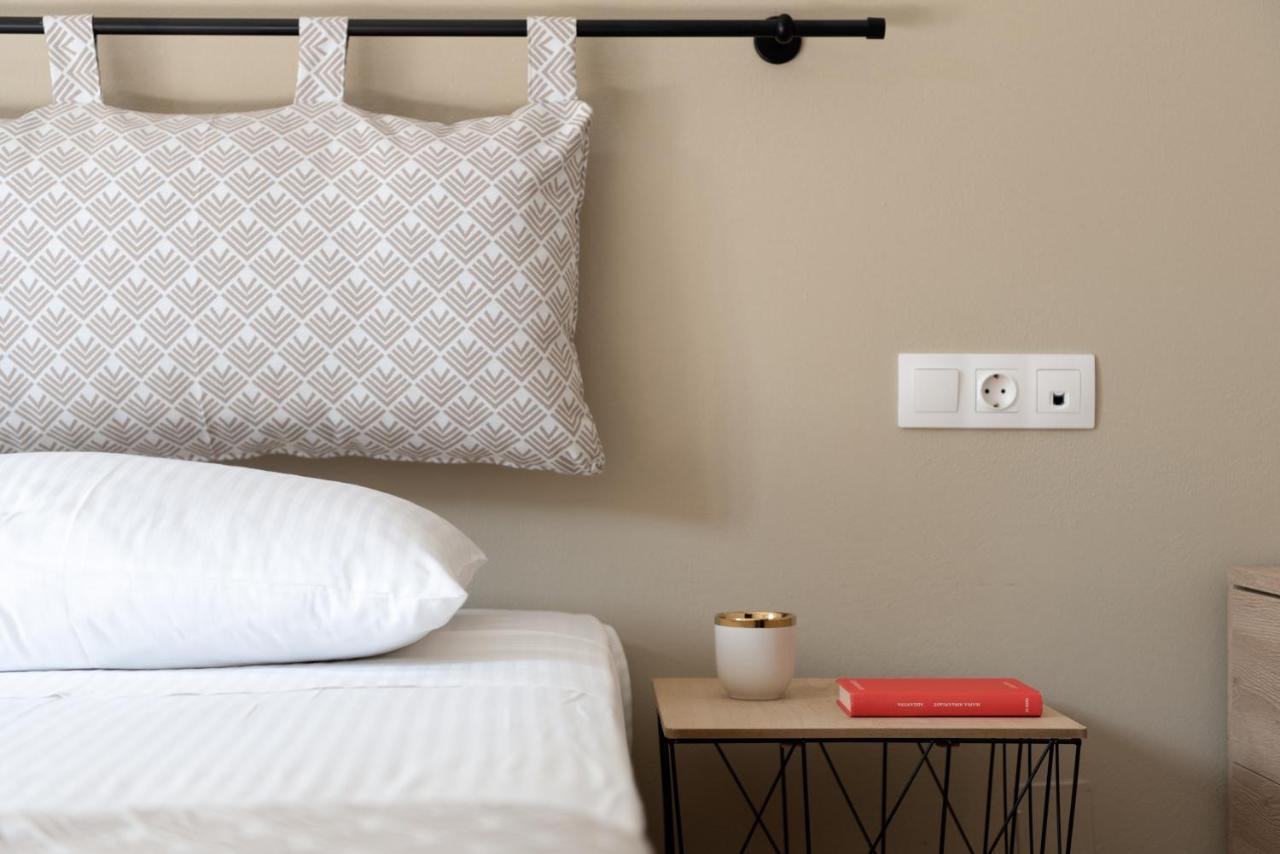 Mela Luxury Apartments Maroulás Dış mekan fotoğraf